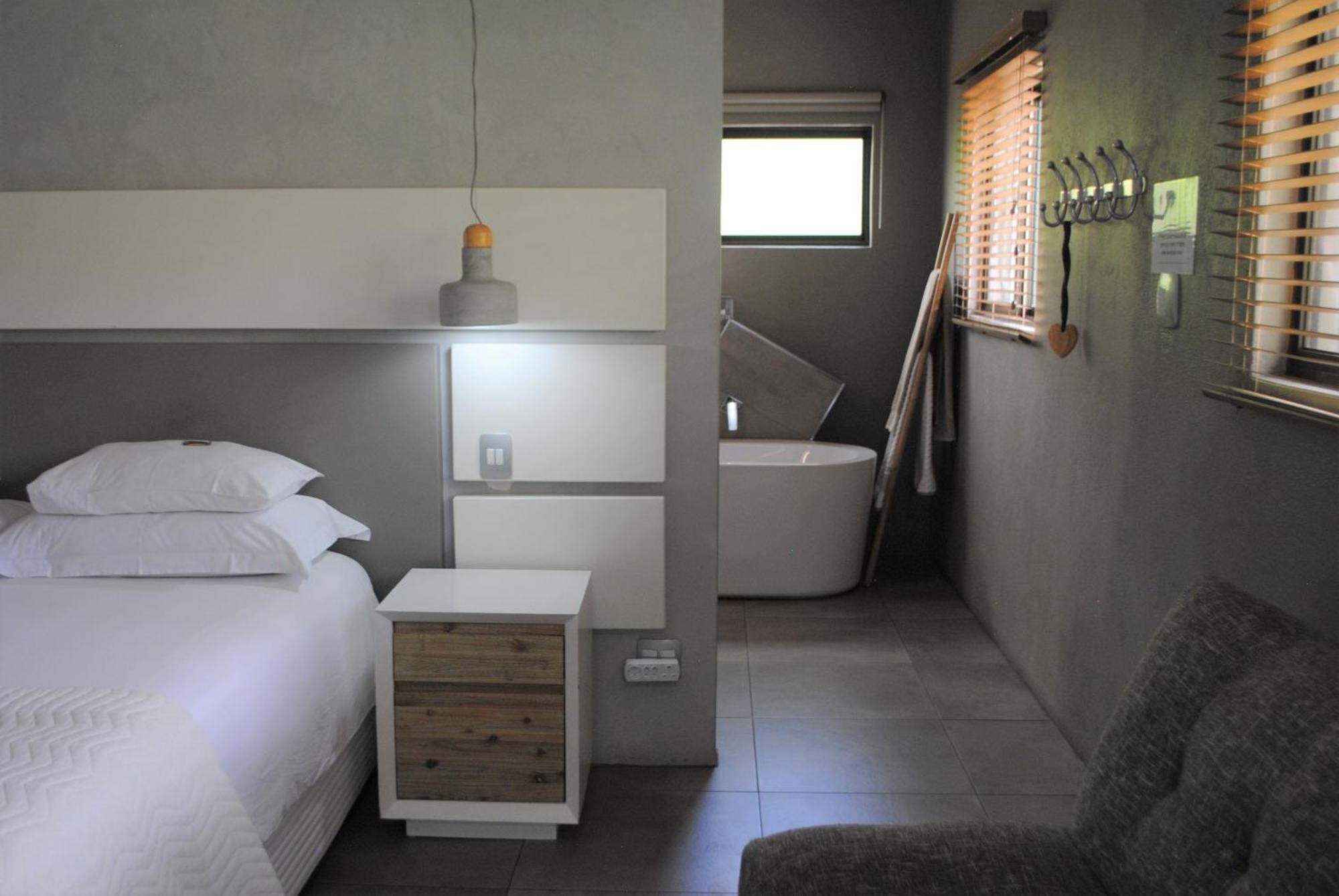 Birds Babble Self Catering Hotel Mbombela Eksteriør billede